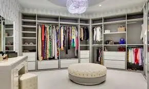 Walk in Closet